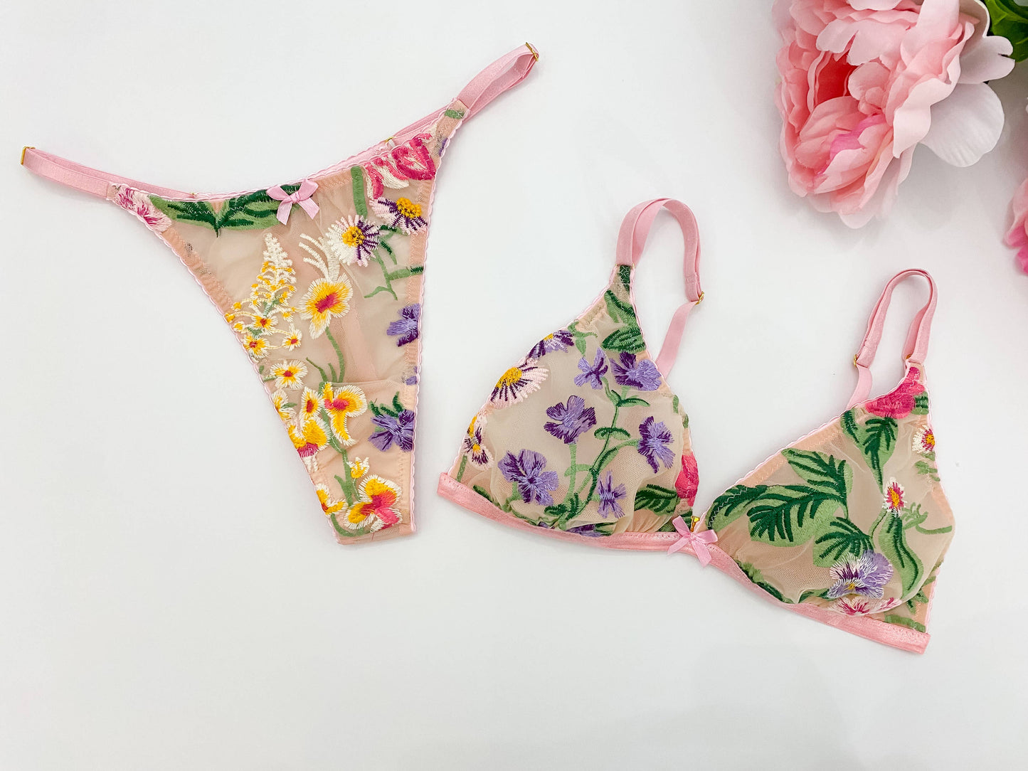 Wildflowers Adjustable Thong