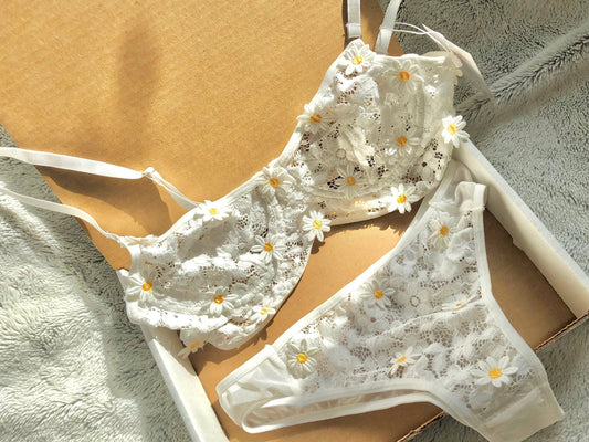 Daisy Lingerie Set